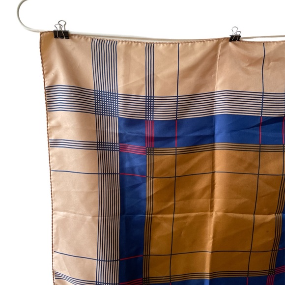 Vintage Scarf Square 27" Bold Geometric Pattern - Picture 4 of 9